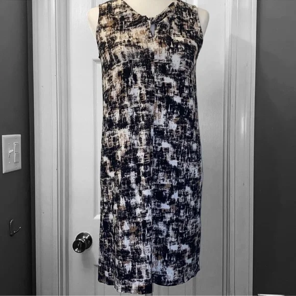 princess polly baby blue dress J. Jill Wearever White Black Floral Sleeveless Soft Layered Dress NWT main image 0
